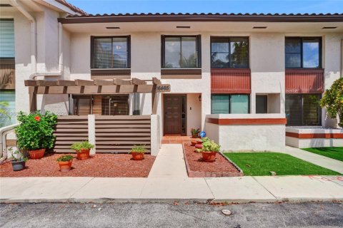 Купить таунхаус в Норт-Майами-Бич, Флорида 3 спальни, 147.71м2, № 2051098 - фото 21