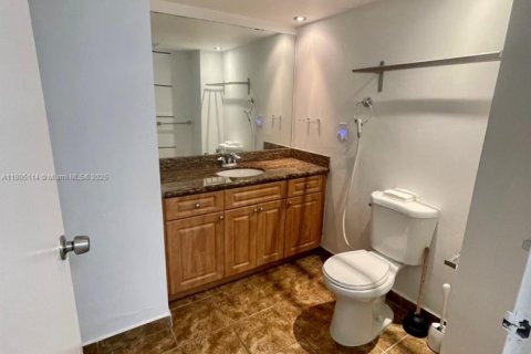 Copropriété à louer à Miami, Floride: 1 chambre, 79.9 m2 № 1934848 - photo 7