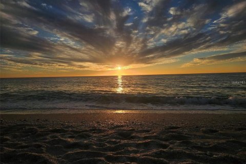 Condominio en venta en Venice, Florida, 2 habitaciones, 26.01 m2 № 2200238 - foto 11