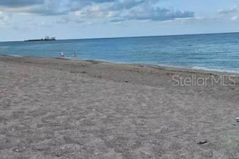 Condominio en venta en Venice, Florida, 2 habitaciones, 26.01 m2 № 2200238 - foto 12