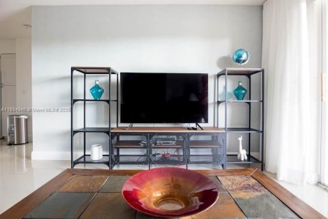 Снять в аренду кондоминиум в Авентура, Флорида 2 спальни, 109.62м2, № 1816517 - фото 7