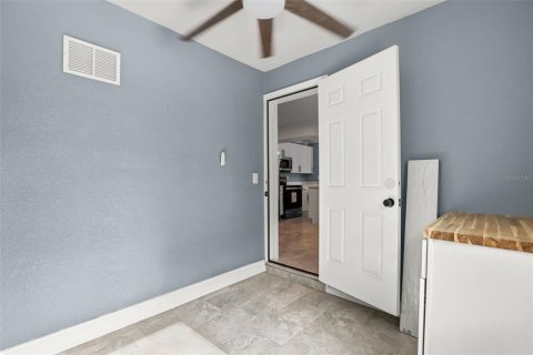 Casa en venta en Altamonte Springs, Florida, 4 dormitorios, 111.95 m2 № 2273224 - foto 22