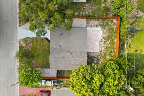 Casa en venta en Altamonte Springs, Florida, 4 dormitorios, 111.95 m2 № 2273224 - foto 27