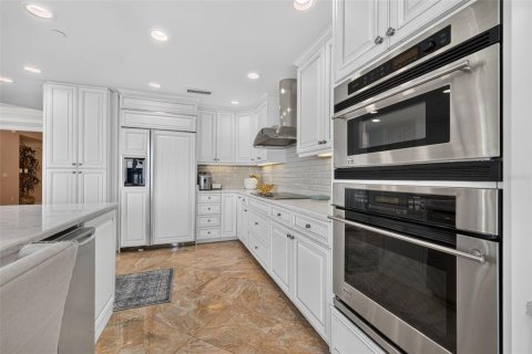 Condo in Saint Petersburg, Florida, 3 bedrooms  № 2384179 - photo 21