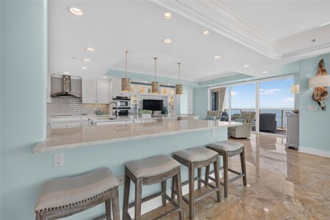 Condo in Saint Petersburg, Florida, 3 bedrooms  № 2384179 - photo 16