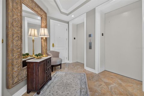 Condo in Saint Petersburg, Florida, 3 bedrooms  № 2384179 - photo 3