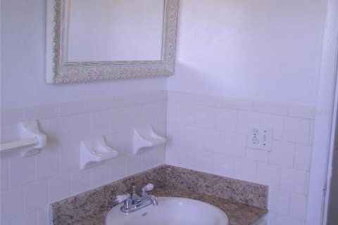 Apartamento en alquiler en Bradenton, Florida, 2 dormitorios, 78.97 m2 № 1872970 - foto 11