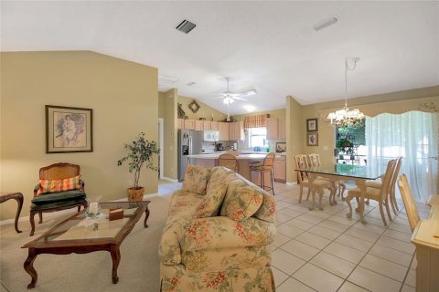Casa en venta en The Villages, Florida, 3 dormitorios, 130.43 m2 № 1342812 - foto 28