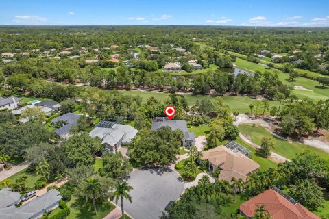 House in Wellington, Florida 4 bedrooms, 304.72 sq.m. № 2158343 - photo 29