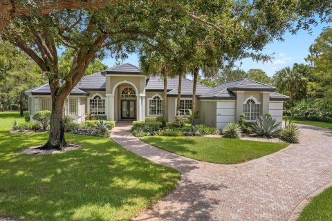 House in Wellington, Florida 4 bedrooms, 304.72 sq.m. № 2158343 - photo 1