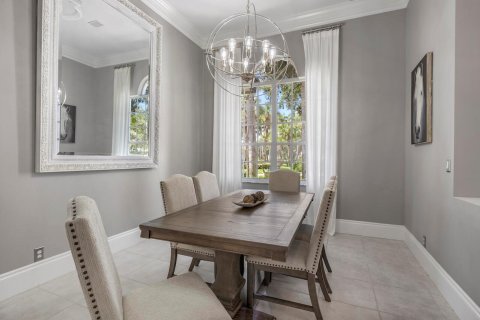 House in Wellington, Florida 4 bedrooms, 304.72 sq.m. № 2158343 - photo 5