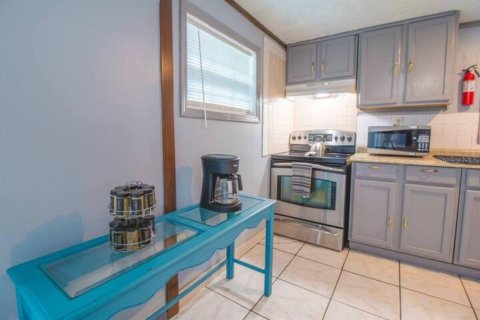 Villa ou maison à vendre à Orlando, Floride: 4 chambres, 249.81 m2 № 2095549 - photo 6