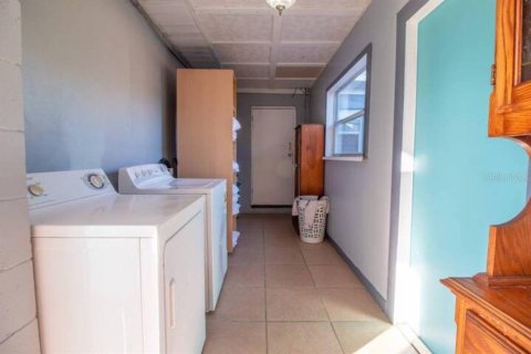 Villa ou maison à vendre à Orlando, Floride: 4 chambres, 249.81 m2 № 2095549 - photo 21