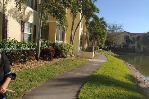 Condo in Fort Myers, Florida, 1 bedroom  № 1783593 - photo 23