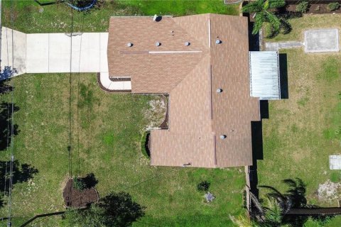 Villa ou maison à vendre à Spring Hill, Floride: 3 chambres, 136.75 m2 № 2416340 - photo 29