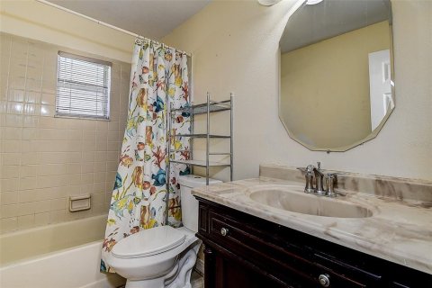 Villa ou maison à vendre à Spring Hill, Floride: 3 chambres, 136.75 m2 № 2416340 - photo 21