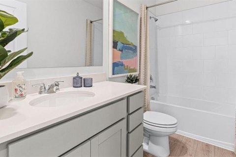 Touwnhouse à vendre à Orlando, Floride: 3 chambres, 155.43 m2 № 2207291 - photo 10