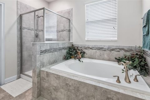 Casa en venta en Orlando, Florida, 3 dormitorios, 160.91 m2 № 1914682 - foto 22