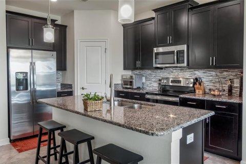 Casa en venta en Orlando, Florida, 3 dormitorios, 160.91 m2 № 1914682 - foto 5