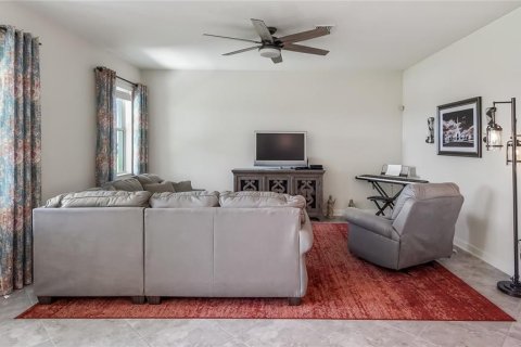 Casa en venta en Orlando, Florida, 3 dormitorios, 160.91 m2 № 1914682 - foto 13