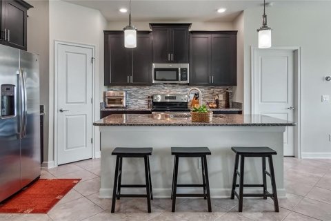 Casa en venta en Orlando, Florida, 3 dormitorios, 160.91 m2 № 1914682 - foto 7