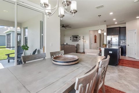 Casa en venta en Orlando, Florida, 3 dormitorios, 160.91 m2 № 1914682 - foto 9