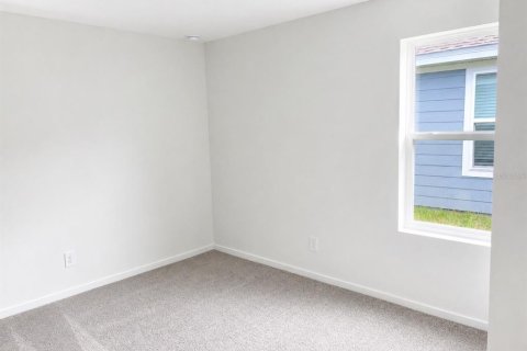 House in Eagle Lake, Florida 3 bedrooms, 132.29 sq.m. № 2221840 - photo 14