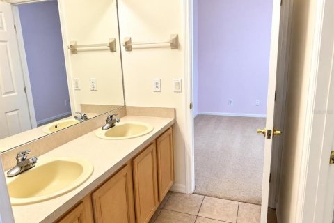Villa ou maison à louer à Davenport, Floride: 4 chambres, 180.79 m2 № 2389003 - photo 6
