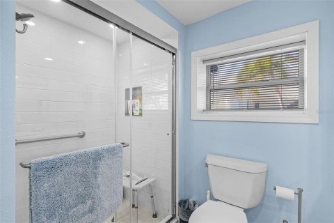 House in Fort Myers Beach, Florida 3 bedrooms, 203.64 sq.m. № 1722503 - photo 21
