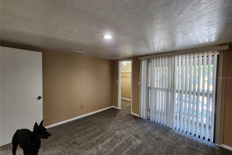 Touwnhouse à louer à Gainesville, Floride: 2 chambres, 90.58 m2 № 2405549 - photo 19