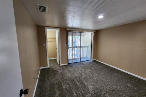 Touwnhouse à louer à Gainesville, Floride: 2 chambres, 90.58 m2 № 2405549 - photo 18