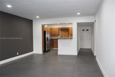 Condo à Dania Beach, Floride, 2 chambres  № 1997912