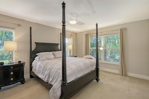House in Sarasota, Florida 4 bedrooms, 300.07 sq.m. № 1797783 - photo 24