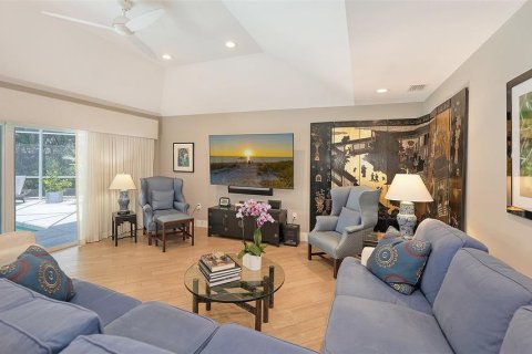 House in Sarasota, Florida 4 bedrooms, 300.07 sq.m. № 1797783 - photo 14