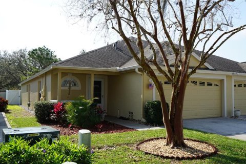 Casa en venta en Land O' Lakes, Florida, 3 dormitorios, 151.06 m2 № 1516732 - foto 1