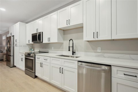 Villa ou maison à vendre à Vero Beach, Floride: 3 chambres, 184.78 m2 № 2005648 - photo 10