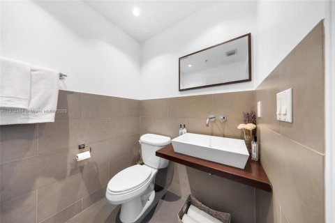 Copropriété à louer à Miami, Floride: 1 chambre, 71.81 m2 № 1975020 - photo 21