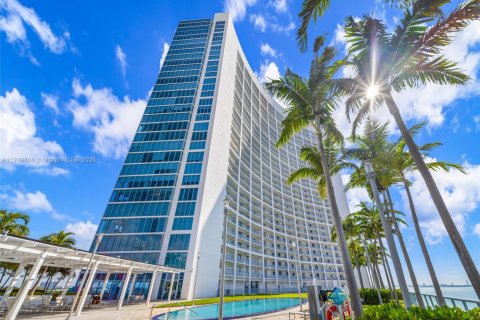 Copropriété à louer à Miami, Floride: 1 chambre, 71.81 m2 № 1975020 - photo 29