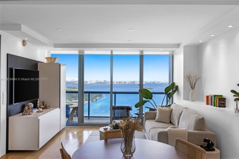 Copropriété à louer à Miami, Floride: 1 chambre, 71.81 m2 № 1975020 - photo 3