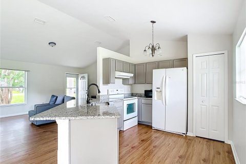 House in Ocala, Florida 3 bedrooms, 114.46 sq.m. № 1811020 - photo 5