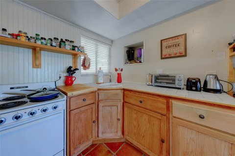 Condo in Clearwater, Florida, 2 bedrooms  № 2419935 - photo 8