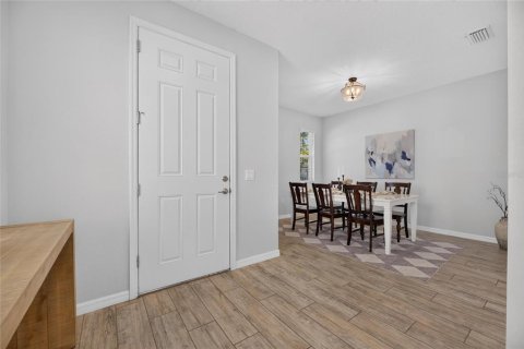 Villa ou maison à vendre à Apollo Beach, Floride: 3 chambres, 198.9 m2 № 2302988 - photo 11