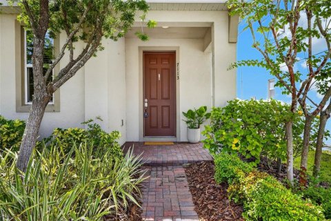 Villa ou maison à vendre à Apollo Beach, Floride: 3 chambres, 198.9 m2 № 2302988 - photo 9