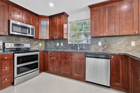 Villa ou maison à vendre à Davie, Floride: 4 chambres, 176.05 m2 № 2414616 - photo 12