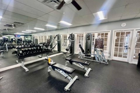 Купить виллу или дом в Хомстед, Флорида 3 спальни, 156.08м2, № 2033638 - фото 28