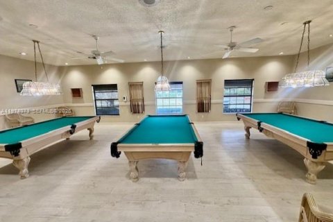 Купить виллу или дом в Хомстед, Флорида 3 спальни, 156.08м2, № 2033638 - фото 25