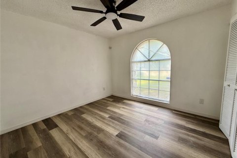Villa ou maison à louer à Orlando, Floride: 3 chambres, 105.07 m2 № 2288081 - photo 13