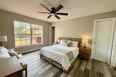 Villa ou maison à louer à Orlando, Floride: 3 chambres, 105.07 m2 № 2288081 - photo 8