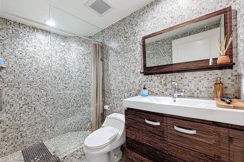 Condominio en venta en Aventura, Florida, 4 dormitorios, 379.04 m2 № 1697637 - foto 28
