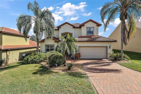 Casa en venta en Leesburg, Florida, 4 dormitorios, 369.57 m2 № 1413411 - foto 1